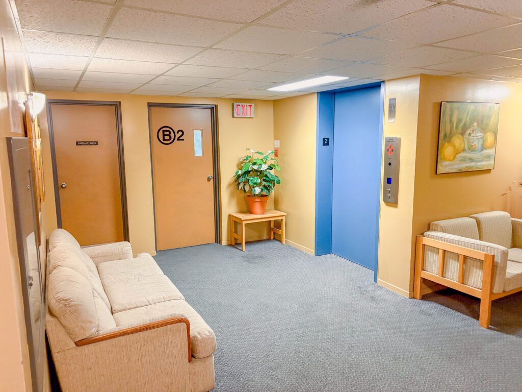 Image of 89 Stonehurst Ave amenities