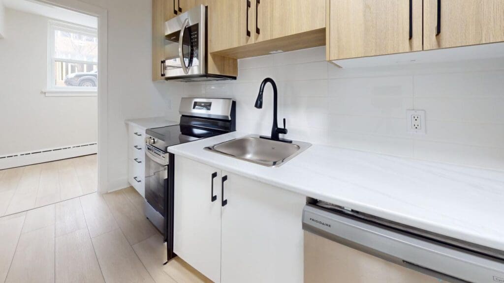 Image of 240 Stewart amenities